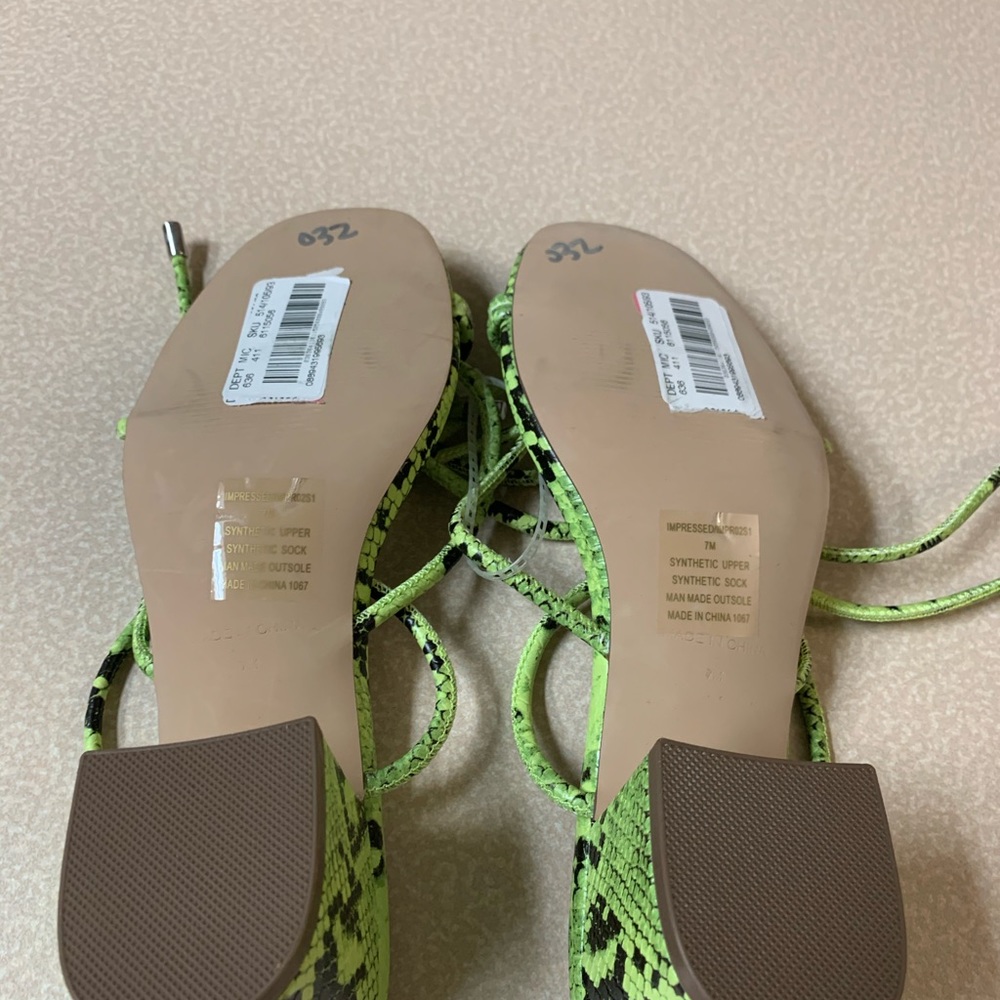 NWT Steve Madden Impressed Lace Up Sandal - Picture 12 of 12
